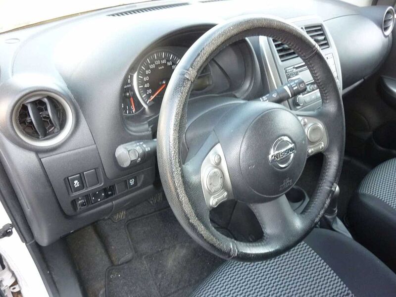 Nissan Micra Acenta