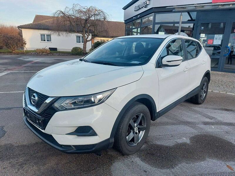 Nissan Qashqai 1,3 DIG-T Visia